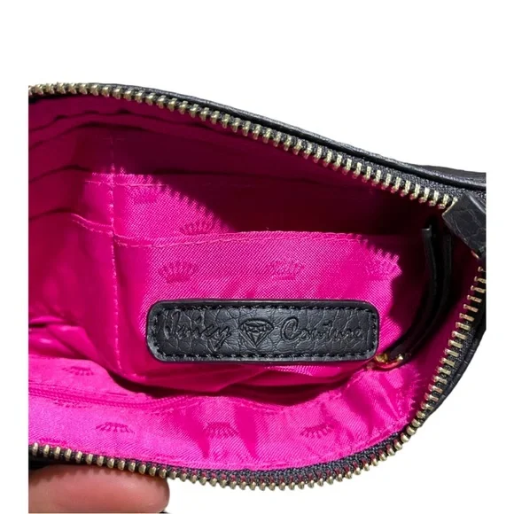 Juicy Couture Ruched Wristlet, Vintage, Multiple storage areas, Style JC 700 - Picture 6 of 12